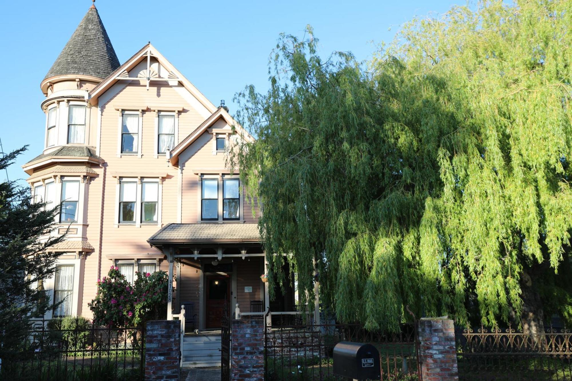 The Adams Pragge House - Victorian Bed & Breakfast Port Townsend Exterior photo